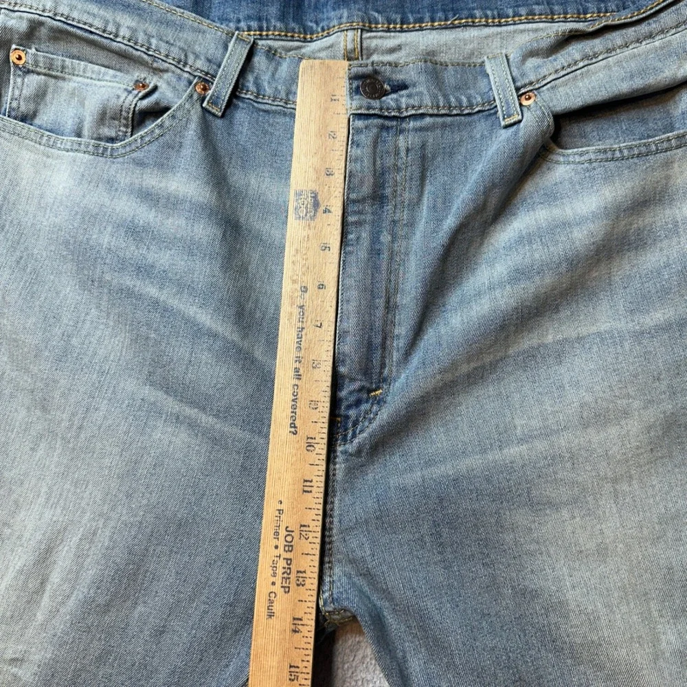 Levi's 505 Jeans Mens 42x32 Regular Fit Light Wash Blue Straight Leg Stretch